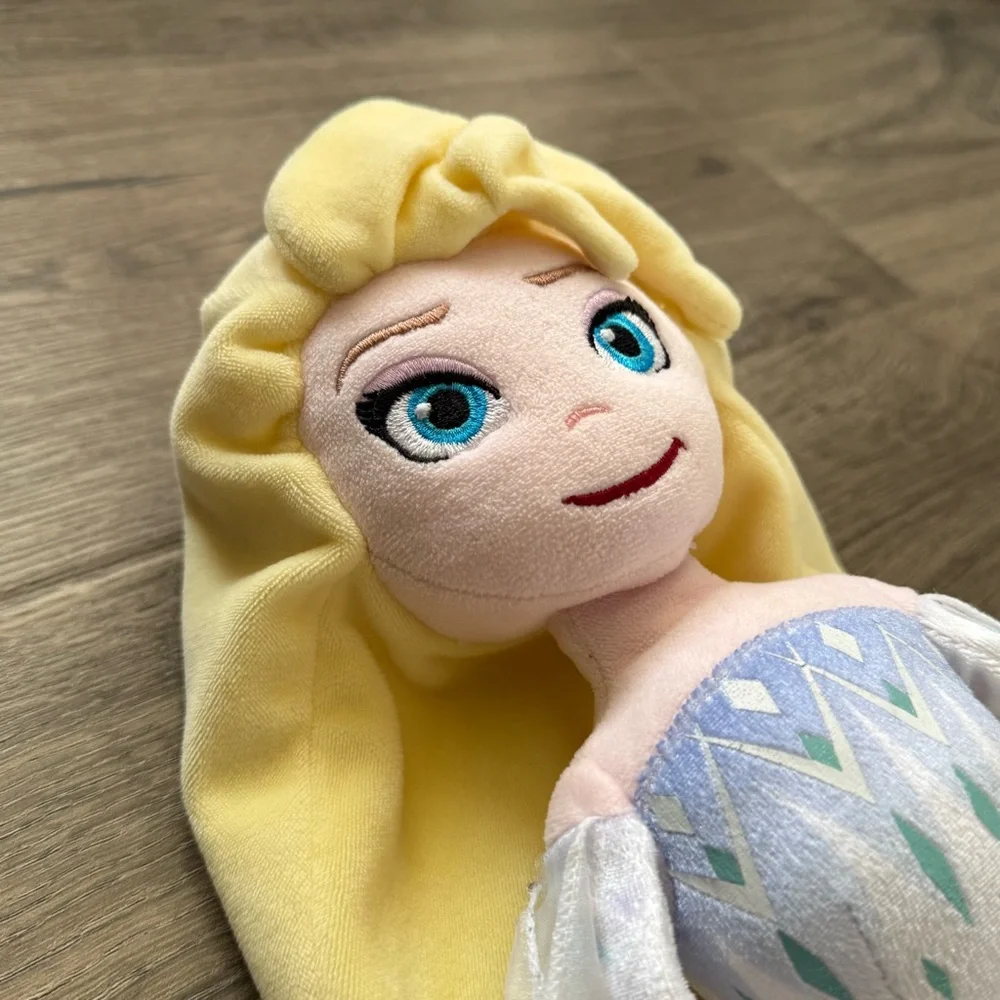 Disney Frozen 2 Elsa The Snow Queen Plush Doll 15